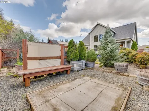 2799 NE Destiny Drive Mcminnville OR 97128