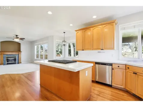 4608 NW 135th Circle Vancouver WA 98685