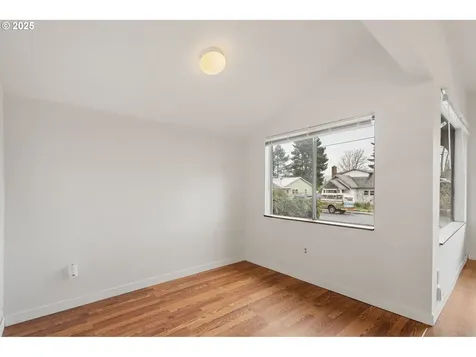 9615 SE Cora Street Portland OR 97266