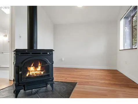 9615 SE Cora Street Portland OR 97266