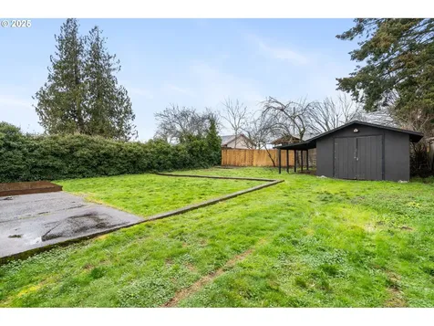 9615 SE Cora Street Portland OR 97266