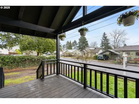 9615 SE Cora Street Portland OR 97266