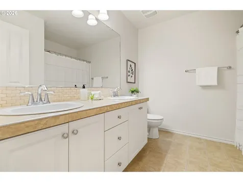 6512 NW 165th Avenue Portland OR 97229