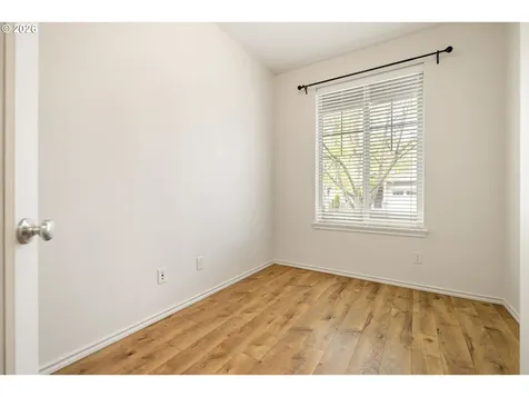 6512 NW 165th Avenue Portland OR 97229