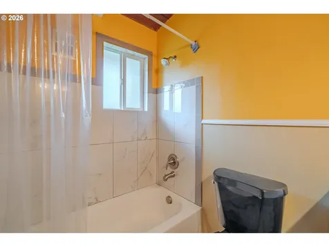 106 NW 50th Street Vancouver WA 98663