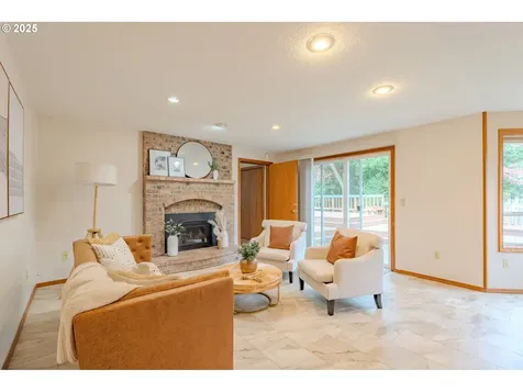 14100 SE 20th Street Vancouver WA 98683