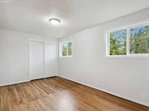 2855 SE 103rd Avenue Portland OR 97266