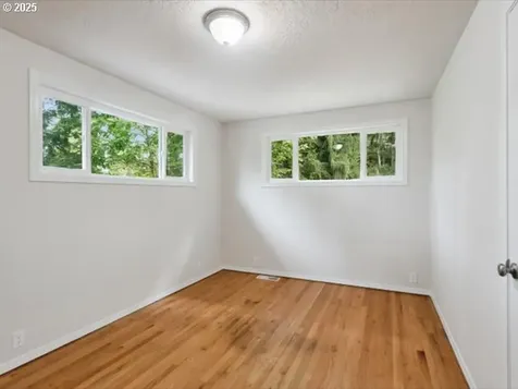 2855 SE 103rd Avenue Portland OR 97266