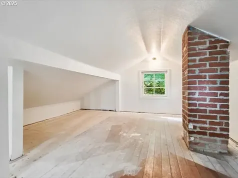 2855 SE 103rd Avenue Portland OR 97266