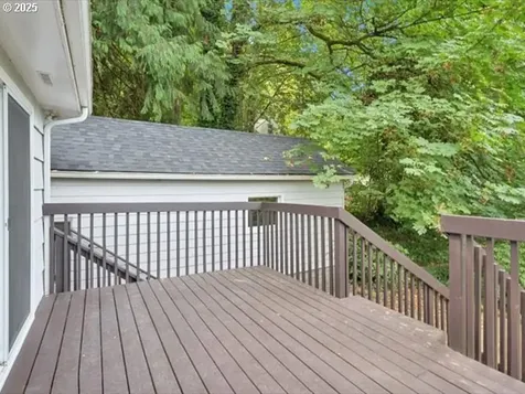 2855 SE 103rd Avenue Portland OR 97266