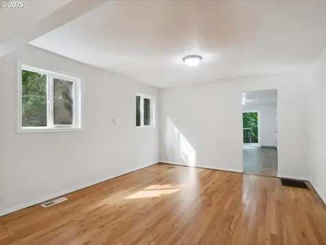 2855 SE 103rd Avenue Portland OR 97266