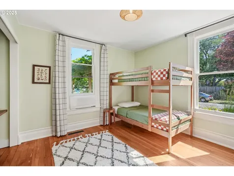 4005 SE 49th Avenue Portland OR 97206