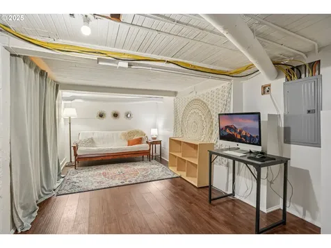 4005 SE 49th Avenue Portland OR 97206