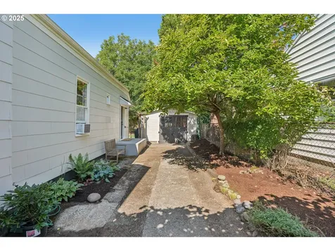 4005 SE 49th Avenue Portland OR 97206