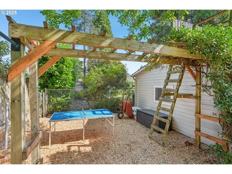 4005 SE 49th Avenue Portland OR 97206