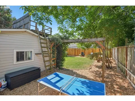4005 SE 49th Avenue Portland OR 97206