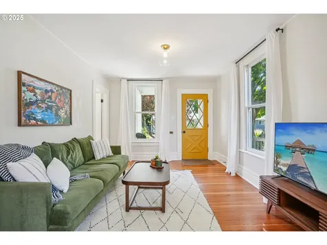 4005 SE 49th Avenue Portland OR 97206