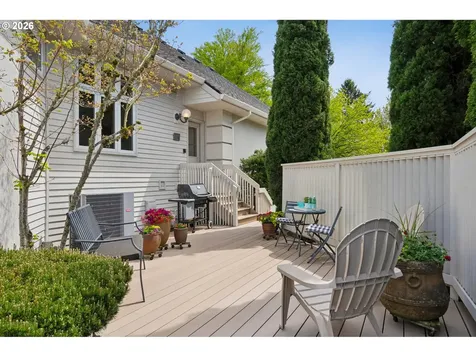 2505 NW Pinnacle Drive Portland OR 97229