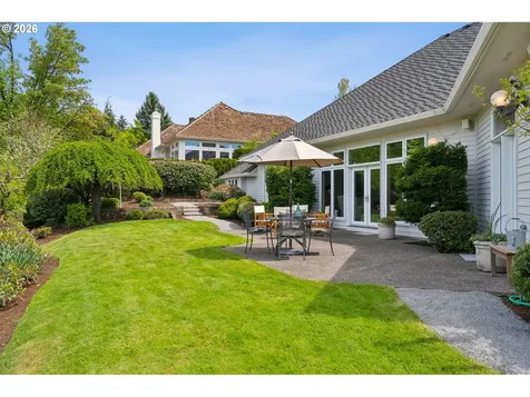 2505 NW Pinnacle Drive Portland OR 97229