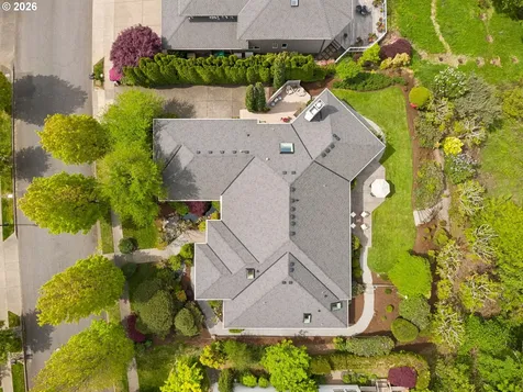2505 NW Pinnacle Drive Portland OR 97229