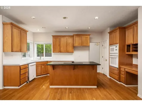 16775 SW Springwater Lane Beaverton OR 97006