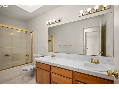 16775 SW Springwater Lane Beaverton OR 97006