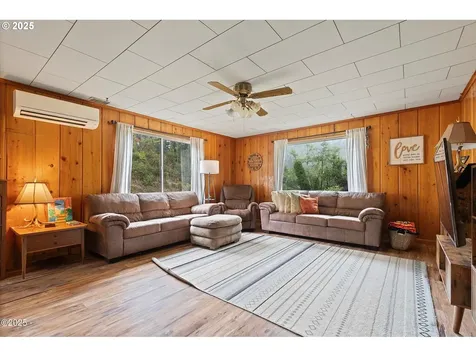 1140 Hidden Valley Road Toledo OR 97391