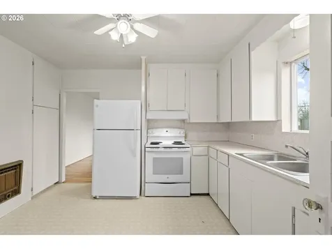 220 NW Lincoln Street Sheridan OR 97378