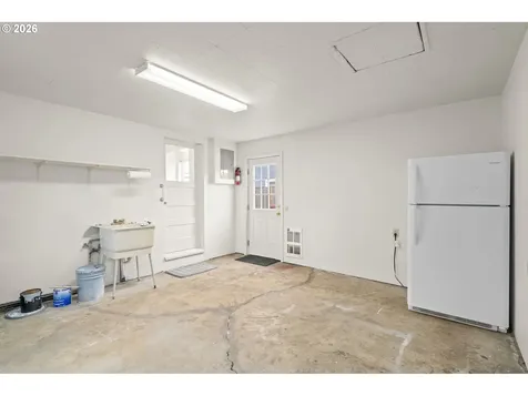 220 NW Lincoln Street Sheridan OR 97378