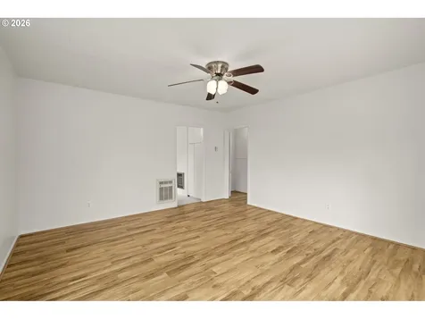 220 NW Lincoln Street Sheridan OR 97378