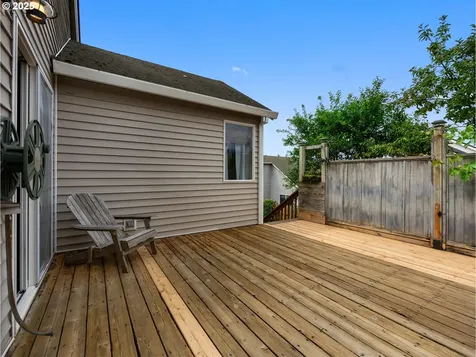 19017 Wellesley Avenue Sandy OR 97055