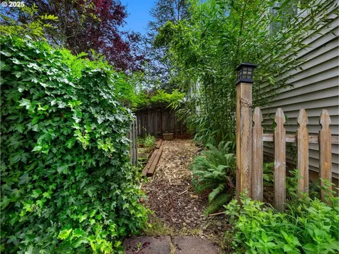19017 Wellesley Avenue Sandy OR 97055