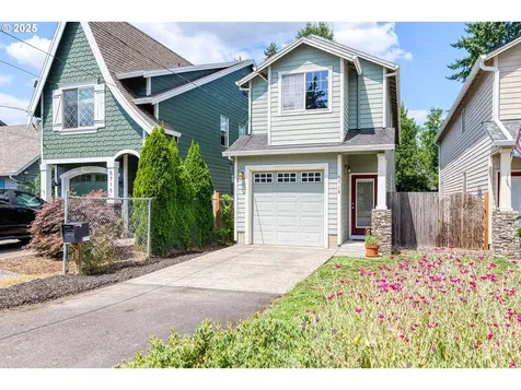 5719 SE Lexington Street Portland OR 97206
