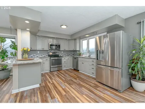 25391 S Holman Road Estacada OR 97023