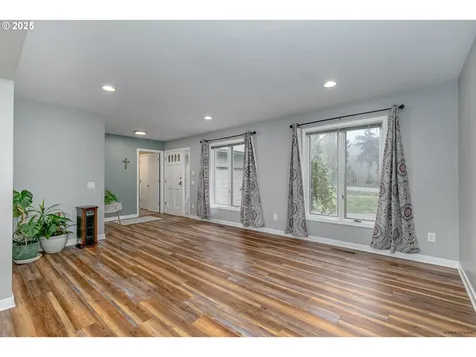 25391 S Holman Road Estacada OR 97023