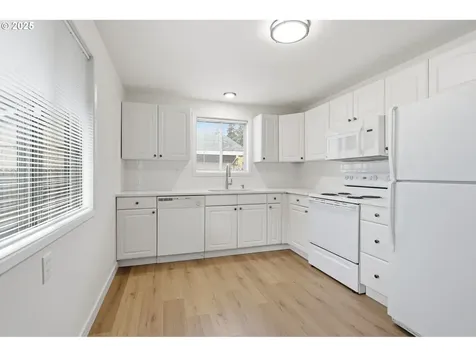 117 N 9th Avenue Ridgefield WA 98642