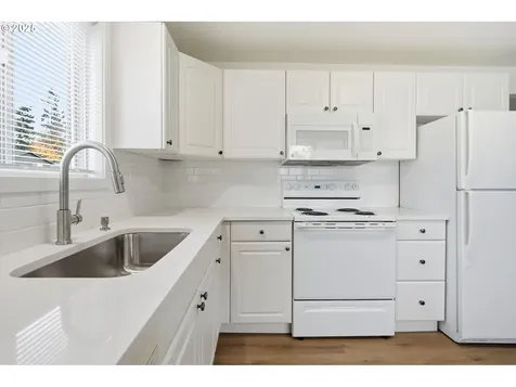 117 N 9th Avenue Ridgefield WA 98642