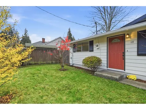 117 N 9th Avenue Ridgefield WA 98642