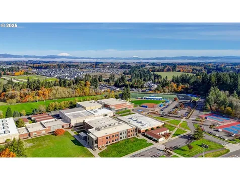 117 N 9th Avenue Ridgefield WA 98642