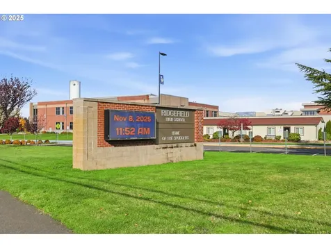 117 N 9th Avenue Ridgefield WA 98642