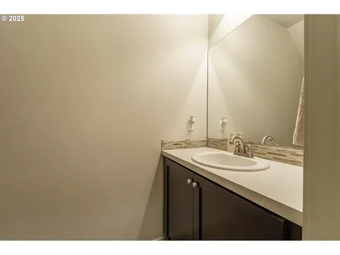 11557 NE 125th Avenue Vancouver WA 98682