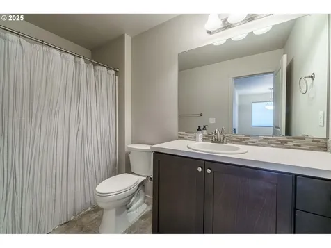 11557 NE 125th Avenue Vancouver WA 98682