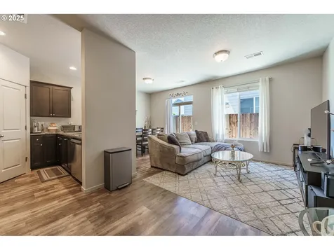 11557 NE 125th Avenue Vancouver WA 98682