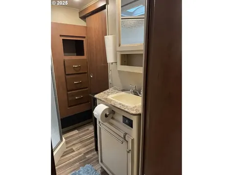 232 Horseshoe Bend Florence OR 97439