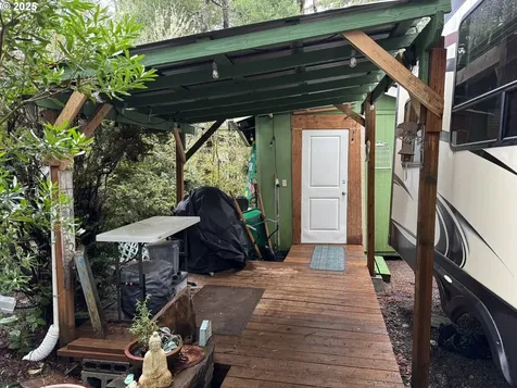 232 Horseshoe Bend Florence OR 97439