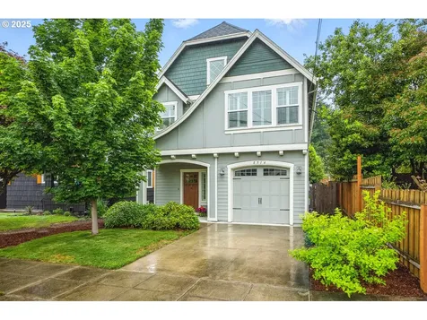 8914 N Courtenay Avenue Portland OR 97203