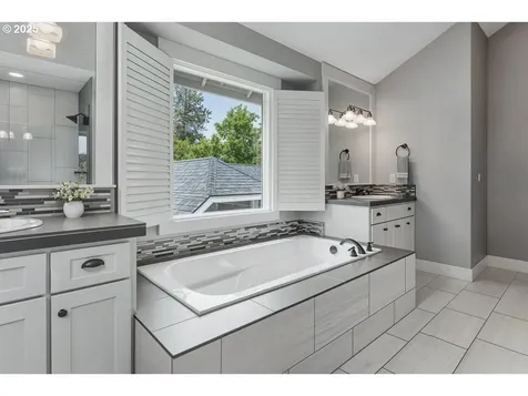 8914 N Courtenay Avenue Portland OR 97203