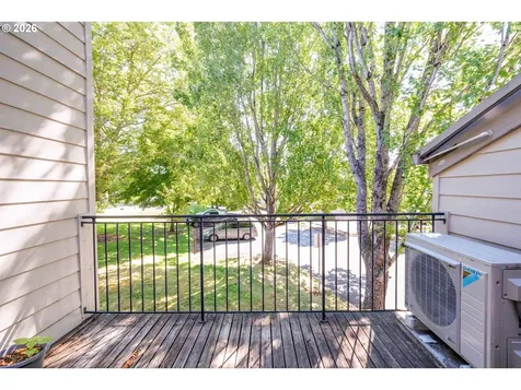 10137 SW Trapper Terrace Beaverton OR 97008