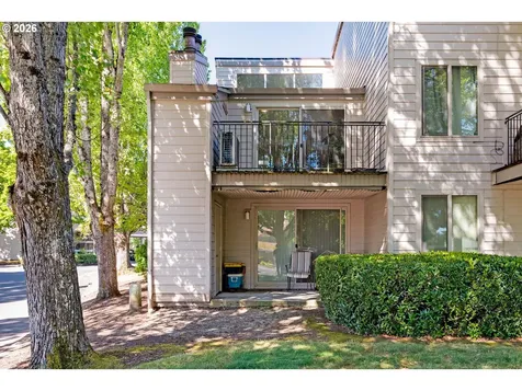 10137 SW Trapper Terrace Beaverton OR 97008