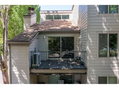10137 SW Trapper Terrace Beaverton OR 97008